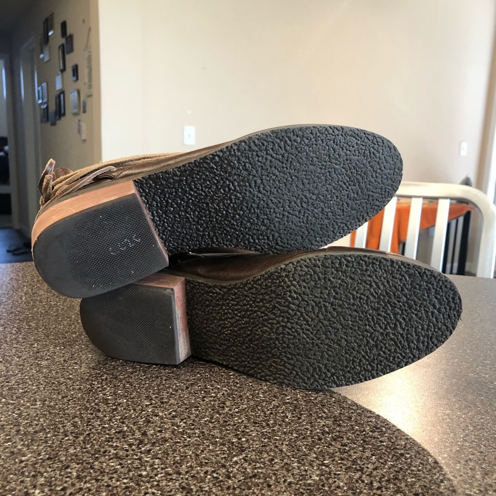 Coconuts Matisse - image 8